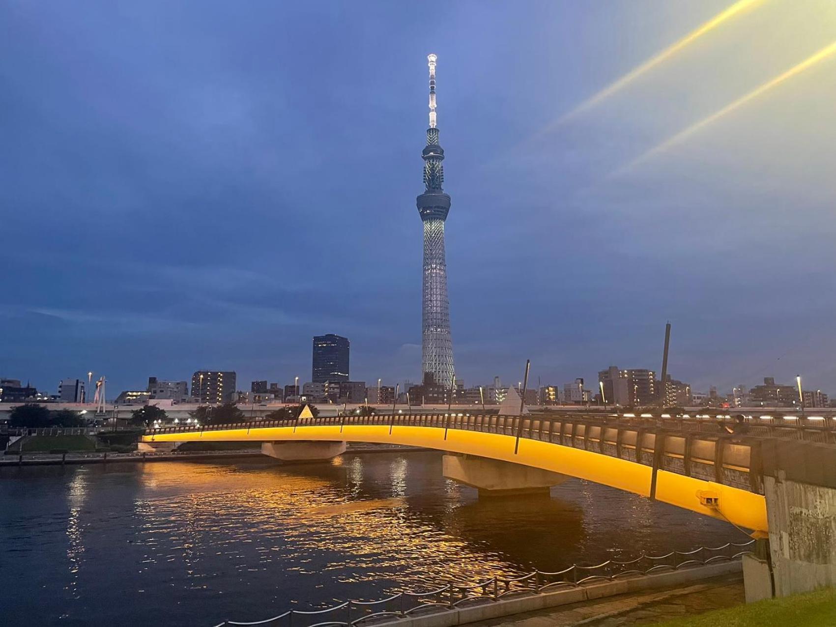Calum Asakusa Imado Tokyoカルム浅草今戸ツインルーム新築民泊東京浅草隅田川今戸神社近くスカイツリー見えるコンビニコインランドリー近くある浅草駅まで徒歩圏内アクセス便利成田空港羽田空港銀座渋谷東京駅直通 Exterior foto