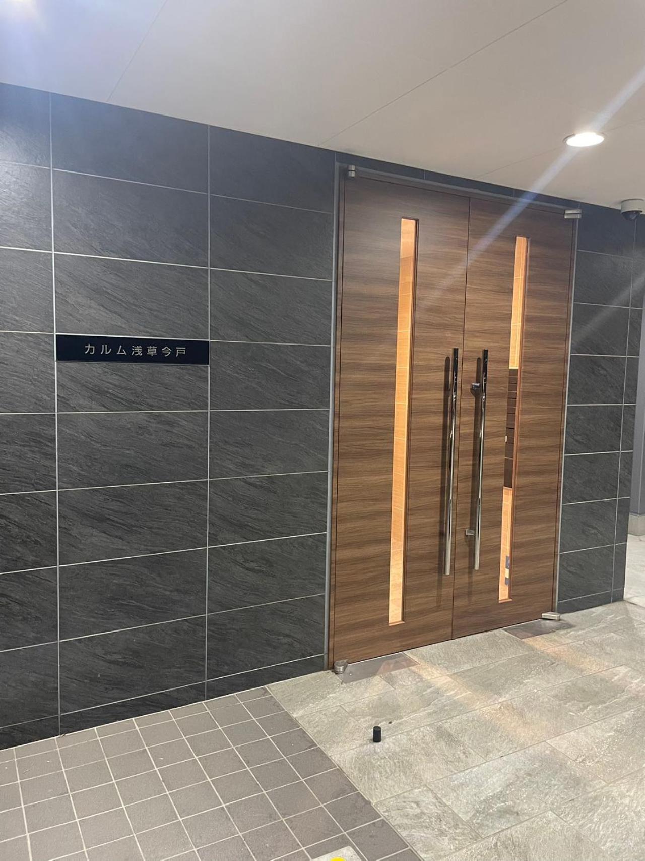Calum Asakusa Imado Tokyoカルム浅草今戸ツインルーム新築民泊東京浅草隅田川今戸神社近くスカイツリー見えるコンビニコインランドリー近くある浅草駅まで徒歩圏内アクセス便利成田空港羽田空港銀座渋谷東京駅直通 Exterior foto